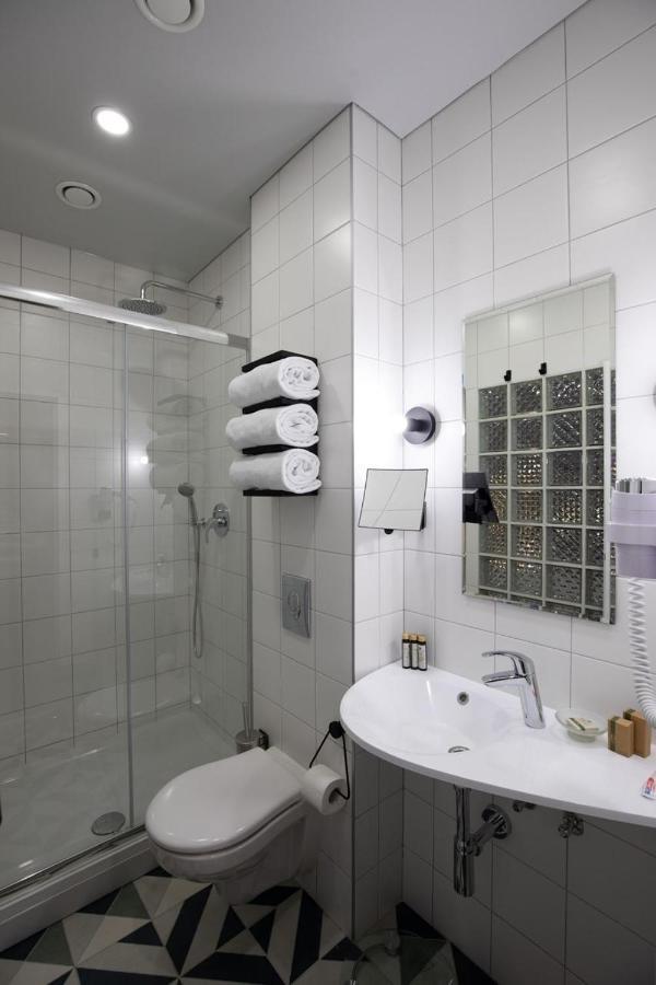 Four Rooms City Харьков Экстерьер фото